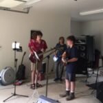 Quickly learn guitar shapes