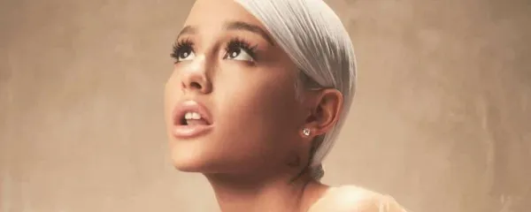 Ariana Grande – Pov Chords on Piano & Ukulele