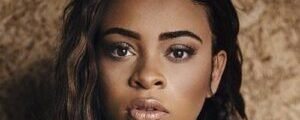 Koryn Hawthorne chords