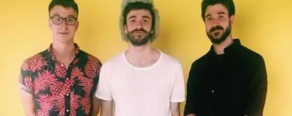 AJR – The Dj Is Crying For Help Chords on Piano & Ukulele