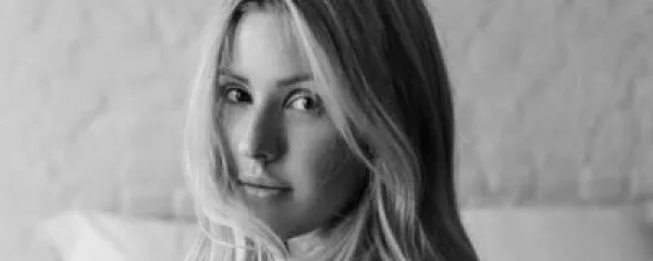 Ellie Goulding – Tides Chord Progression on Piano & Ukulele