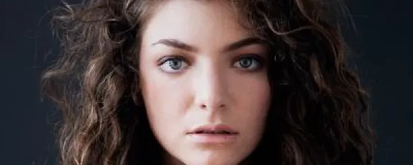Lorde – Solar Power Chords on Piano & Ukulele